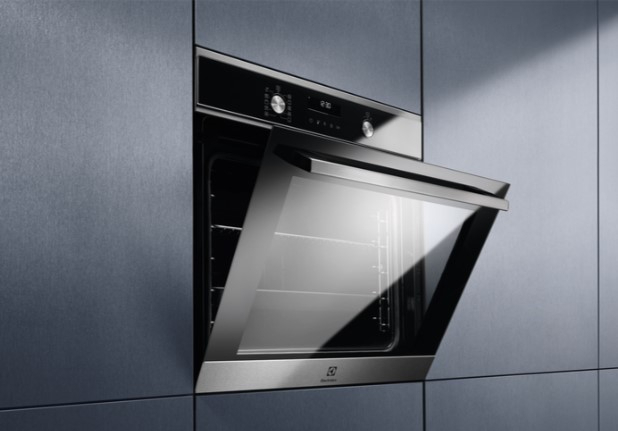 Hərtərəfli bişirmə texnologiyalı Electrolux soba